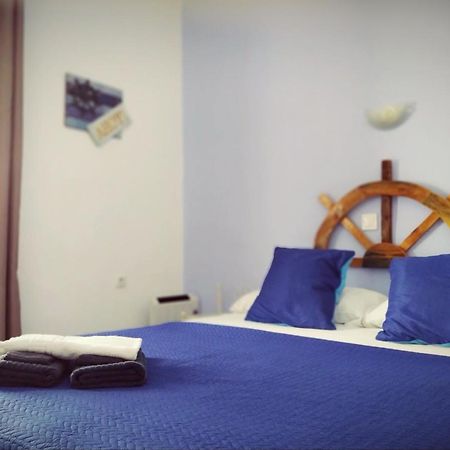Spanish Galleon Lodge Cadix Extérieur photo